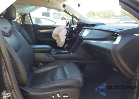 2019 Cadillac Xt5 Luxury z USA, uszkodzony, nr VIN 1GYKNCRS5KZ265571